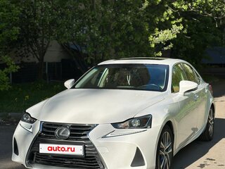 2020 Lexus IS 300 III Рестайлинг, белый, 2490000 рублей, вид 1