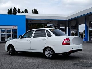 2015 Lada (ВАЗ) Priora I Рестайлинг, белый, 600000 рублей, вид 3