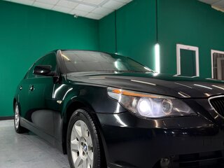 2004 BMW 5 серии 525i V (E60/E61), чёрный, 600000 рублей, вид 4