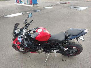 2018 BMW S 1000 R, красный, 999000 рублей, вид 4