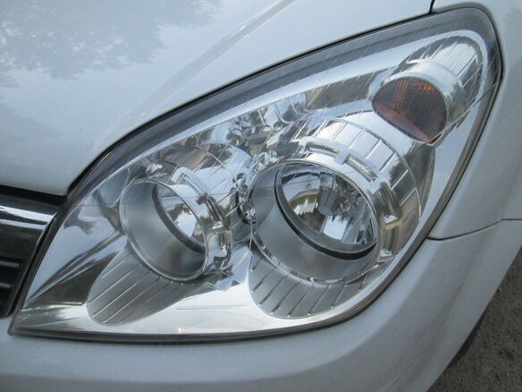 2012 Opel Astra H Рестайлинг, белый, 660000 рублей - вид 9