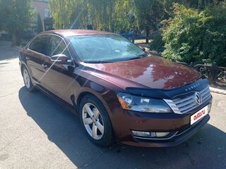 2013 Volkswagen Passat (North America and China) I, красный, 1230000 рублей, вид 4