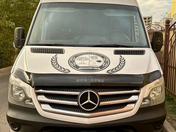 2016 Mercedes-Benz Sprinter, белый, 2400000 рублей - вид 2