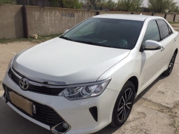2017 Toyota Camry US Market VII (XV50) Рестайлинг, белый