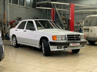 1991 Mercedes-Benz 190 (W201), белый, 420000 рублей, вид 2
