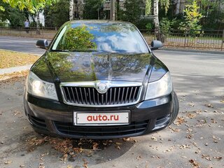 2010 Skoda Octavia II (A5) Рестайлинг, чёрный, 1100000 рублей, вид 1