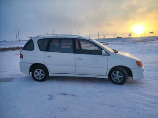 1998 Toyota Ipsum I (M10), белый, 830000 рублей, вид 3