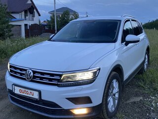 2017 Volkswagen Tiguan II, белый, 2288888 рублей, вид 1