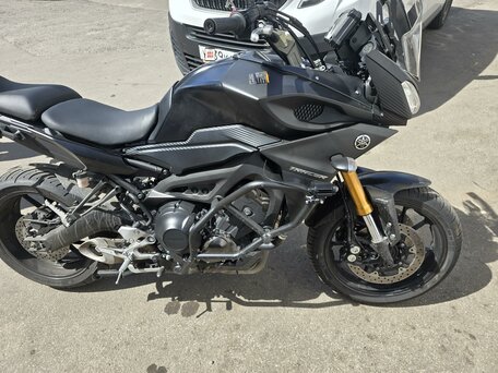 2017 Yamaha MT-09 Tracer (FJ-09), чёрный, 820000 рублей, вид 2