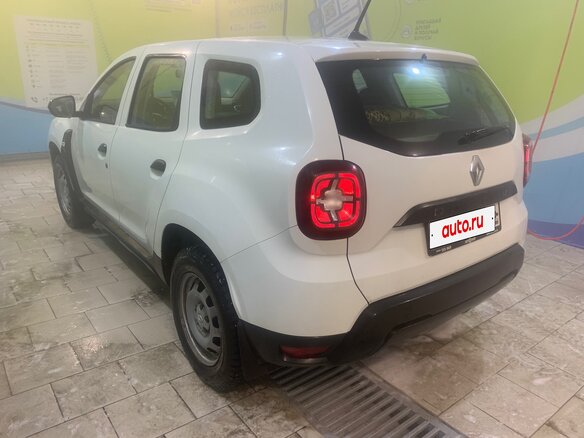 2021 Renault Duster II, белый, 1400000 рублей - вид 6