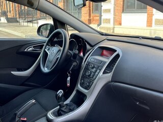 2010 Opel Astra J, чёрный, 530000 рублей, вид 5