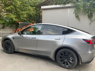 2020 Tesla Model Y Long Range I, серый, 4000000 рублей, вид 4