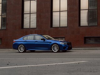 2018 BMW M5 VI (F90), синий, 7500000 рублей, вид 5