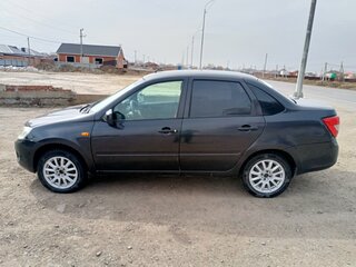 2013 Lada (ВАЗ) Granta I, чёрный, 310000 рублей, вид 4