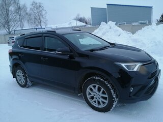 2017 Toyota RAV4 IV (XA40) Рестайлинг, чёрный, 2550000 рублей, вид 4