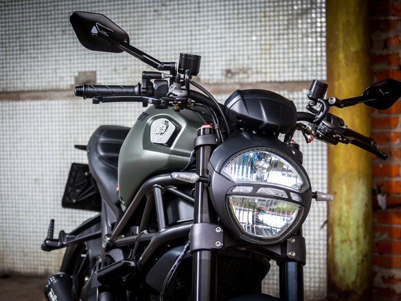 2013 Ducati Monster 1100, зелёный - вид 4