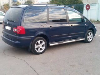 2007 Volkswagen Sharan I Рестайлинг 2, синий, 699000 рублей, вид 4
