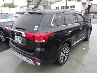 2019 Mitsubishi Outlander III Рестайлинг 3, чёрный, 1500000 рублей, вид 4