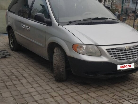 2002 Chrysler Voyager IV, серебристый, 480000 рублей - вид 4