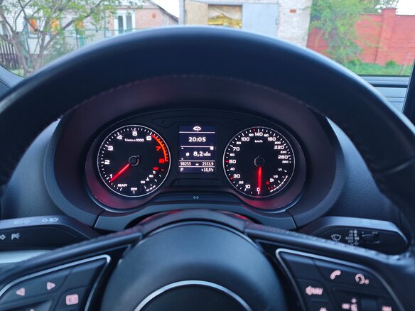 2017 Audi A3 III (8V) Рестайлинг, белый, 1750000 рублей - вид 17