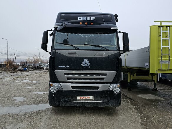 2011 Sinotruk Howo 6X4, чёрный, 2500000 рублей - вид 7