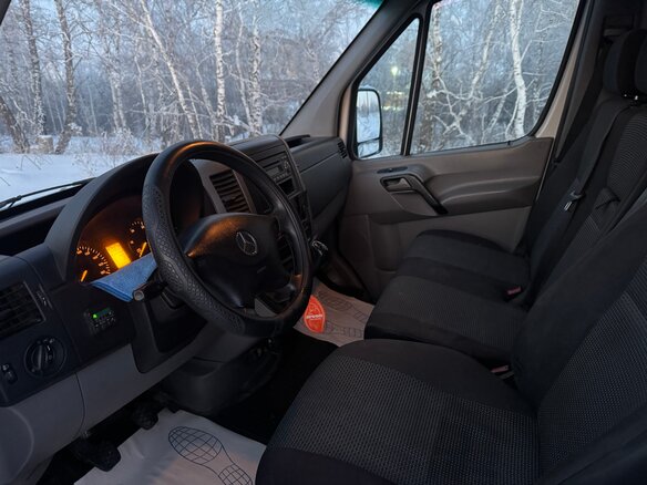 2009 Mercedes-Benz Sprinter, белый, 1749999 рублей - вид 5