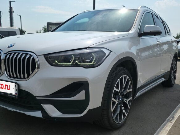 2021 BMW X1 Long 25Li xDrive II (F48) Рестайлинг, белый, 3500000 рублей