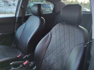 2017 Kia Rio III Рестайлинг, чёрный, 950000 рублей, вид 5