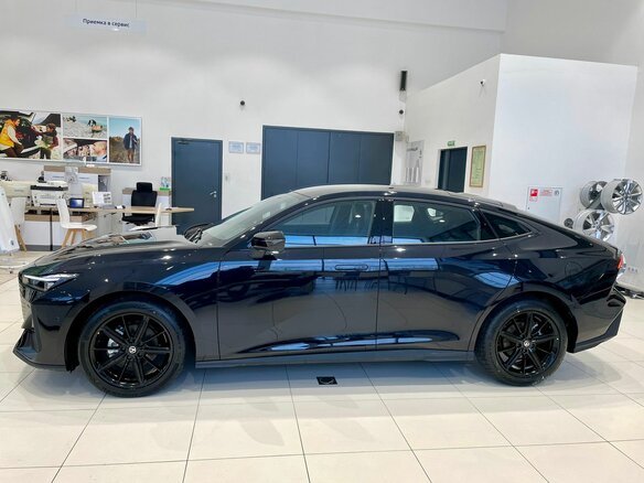 2025 Changan UNI-V I, чёрный, 3479900 рублей - вид 4