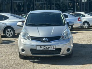2012 Nissan Note I Рестайлинг, серебристый, 695000 рублей, вид 2