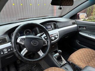 2010 Lifan Solano I (620), красный, 200000 рублей, вид 5