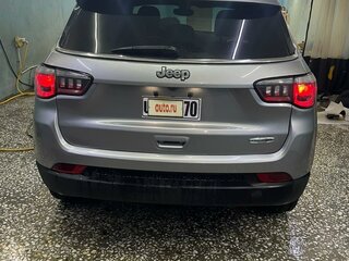 2017 Jeep Compass II, серый, 1800000 рублей, вид 4