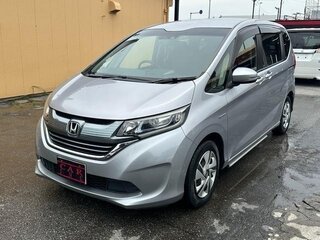 2018 Honda Freed+ II, серебристый, 1150000 рублей, вид 1