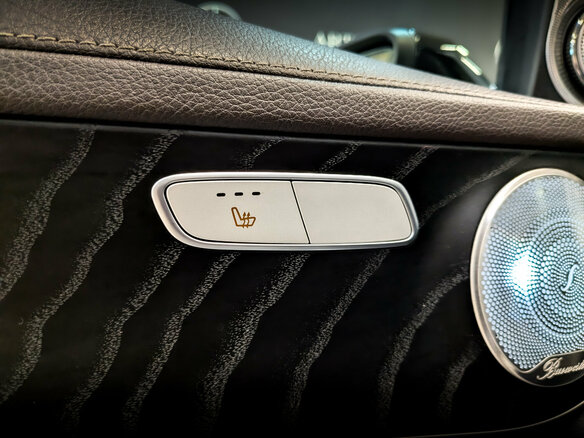 2017 Mercedes-Benz GLC 250 I (X253), белый, 3200000 рублей - вид 21