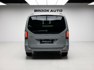 2026 Mercedes-Benz V-Класс Long 300 d длинный III (W447) Рестайлинг 2, серый, 15190000 рублей, вид 5