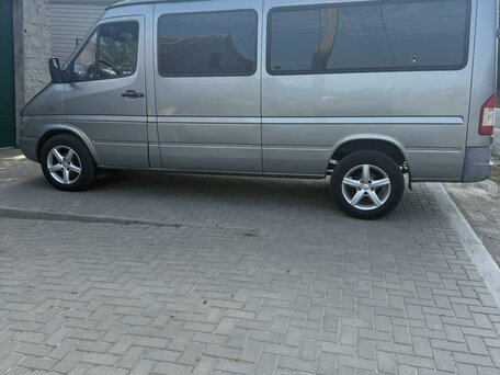2001 Mercedes-Benz Sprinter, серебристый, 999000 рублей, вид 2