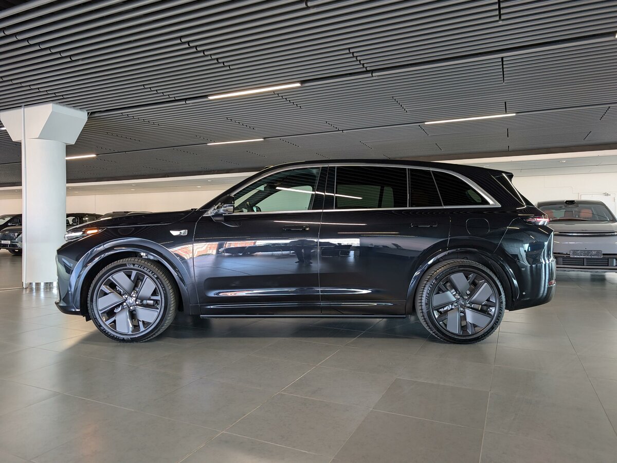 Открыть фотографии: Li Auto (Lixiang) L7 I Рестайлинг