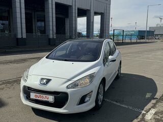 2013 Peugeot 308 I Рестайлинг, белый, 970000 рублей, вид 1