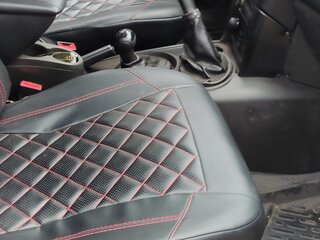 2011 Chevrolet Niva I Рестайлинг, чёрный, 700000 рублей, вид 4