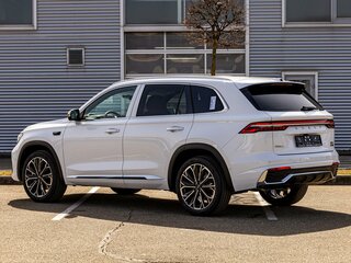 2026 Geely Monjaro (Xingyue L) I Рестайлинг 2 (China Market), белый, 3795000 рублей, вид 4