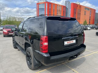2009 Chevrolet Tahoe III, чёрный, 3100000 рублей, вид 4