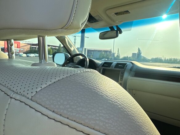 2017 Lexus GX 460 II Рестайлинг, белый, 5650000 рублей - вид 20