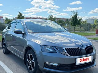 2019 Skoda Octavia III (A7) Рестайлинг, серый, 1850000 рублей, вид 3