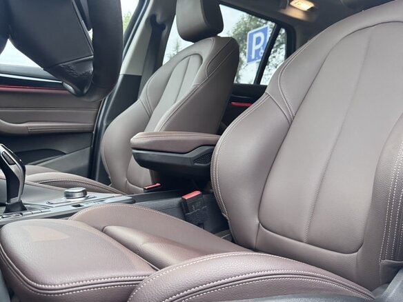 2022 BMW X1 18i sDrive II (F48) Рестайлинг, белый - вид 9