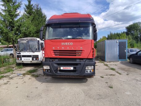 2007 Iveco Stralis, красный, 800000 рублей, вид 1