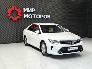 2015 Toyota Camry US Market VII (XV50) Рестайлинг, белый, 1777000 рублей, вид 3