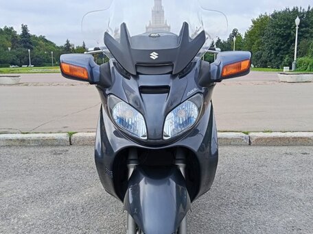 2012 Suzuki Burgman (SkyWave) 650, серебристый, 380000 рублей, вид 1