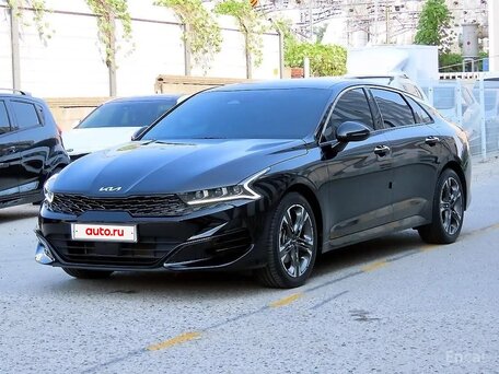 Kia K5 III