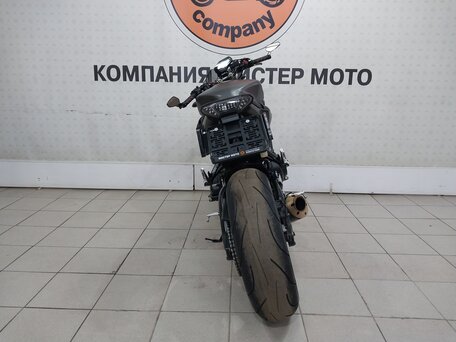 2014 Yamaha MT-09 (FZ-09), серый, 675000 рублей, вид 4