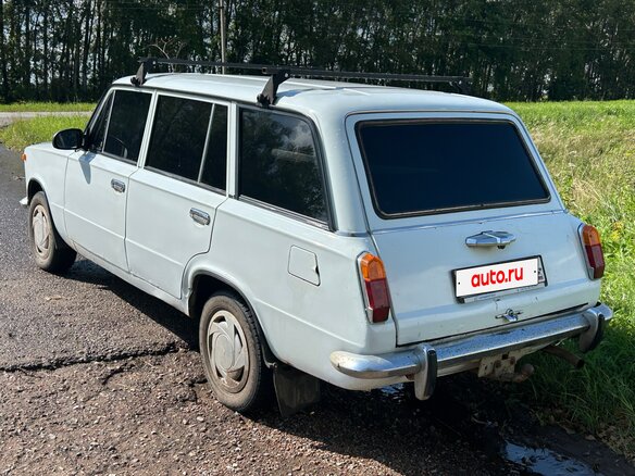 1977 Lada (ВАЗ) 2102, белый, 500000 рублей - вид 2